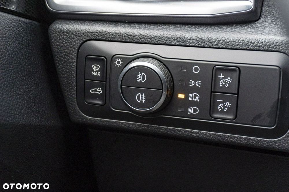 Volkswagen Amarok - 41