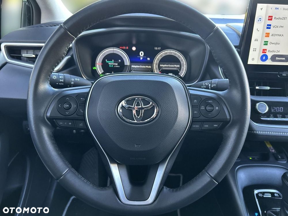 Toyota Corolla 1.8 Hybrid Style - 17