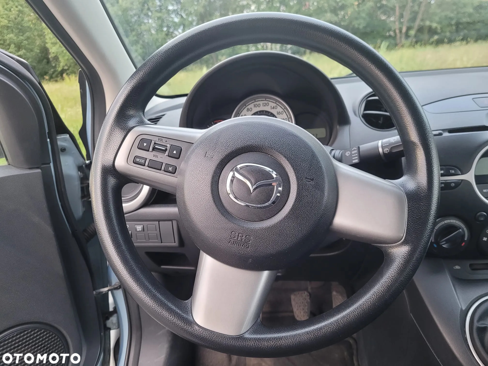 Mazda 2 1.3 Comfort - 10