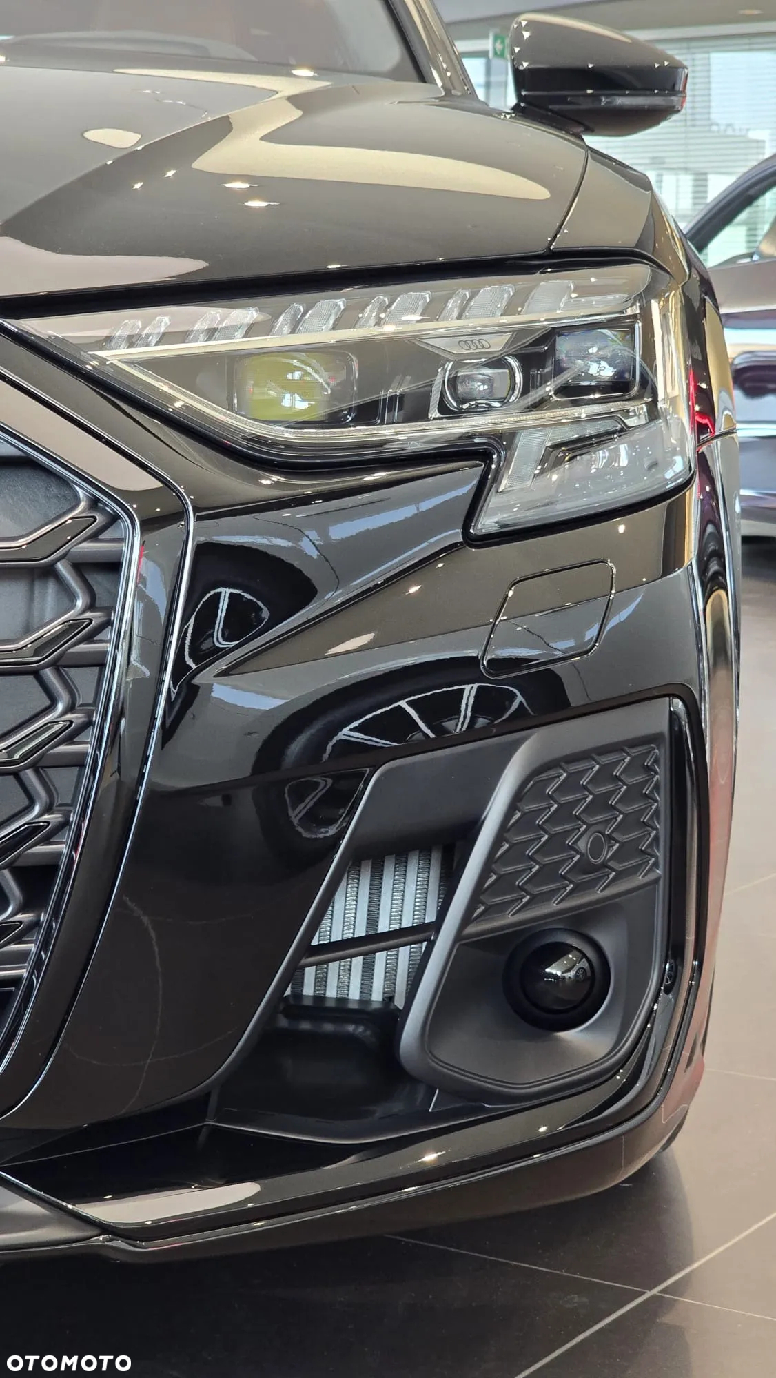 Audi S8 - 4