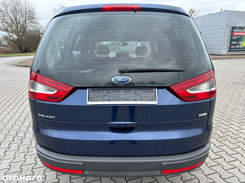 Ford Galaxy - 20