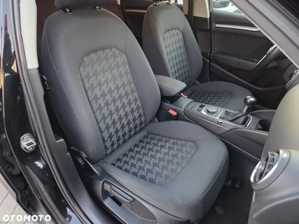 Audi A3 Sportback 2.0 TDI clean diesel Edycja specjalna - 8