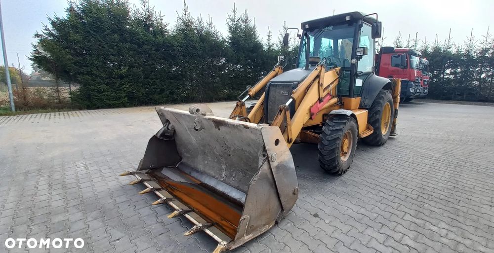 Case 580T - 16