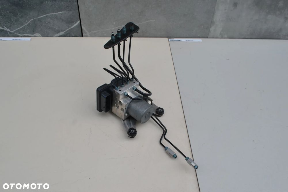 BMW F10 F11 POMPA ABS DSC 6868335 6868337 - 1