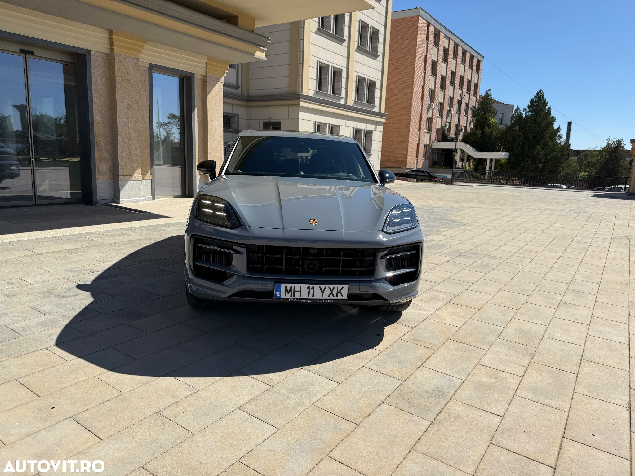 Porsche Cayenne S - 3