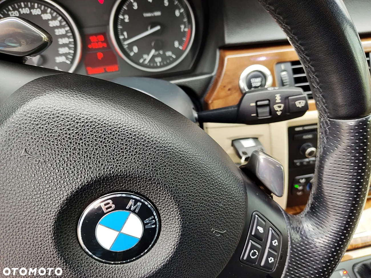 BMW Seria 3 335i Coupe M Sport Edition - 29