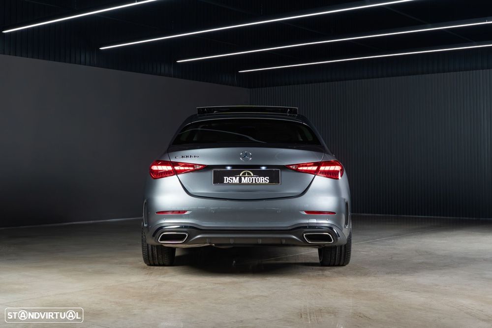 Mercedes-Benz C 300 de AMG Line - 4