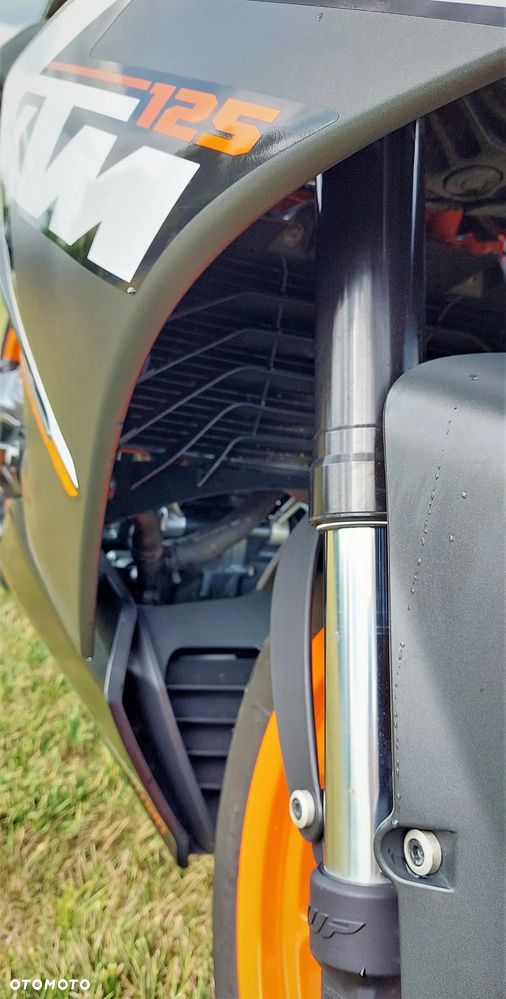 KTM RC 125 - 35
