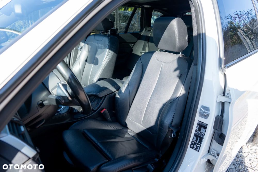 BMW Seria 3 320i xDrive Edition M Sport Shadow - 10