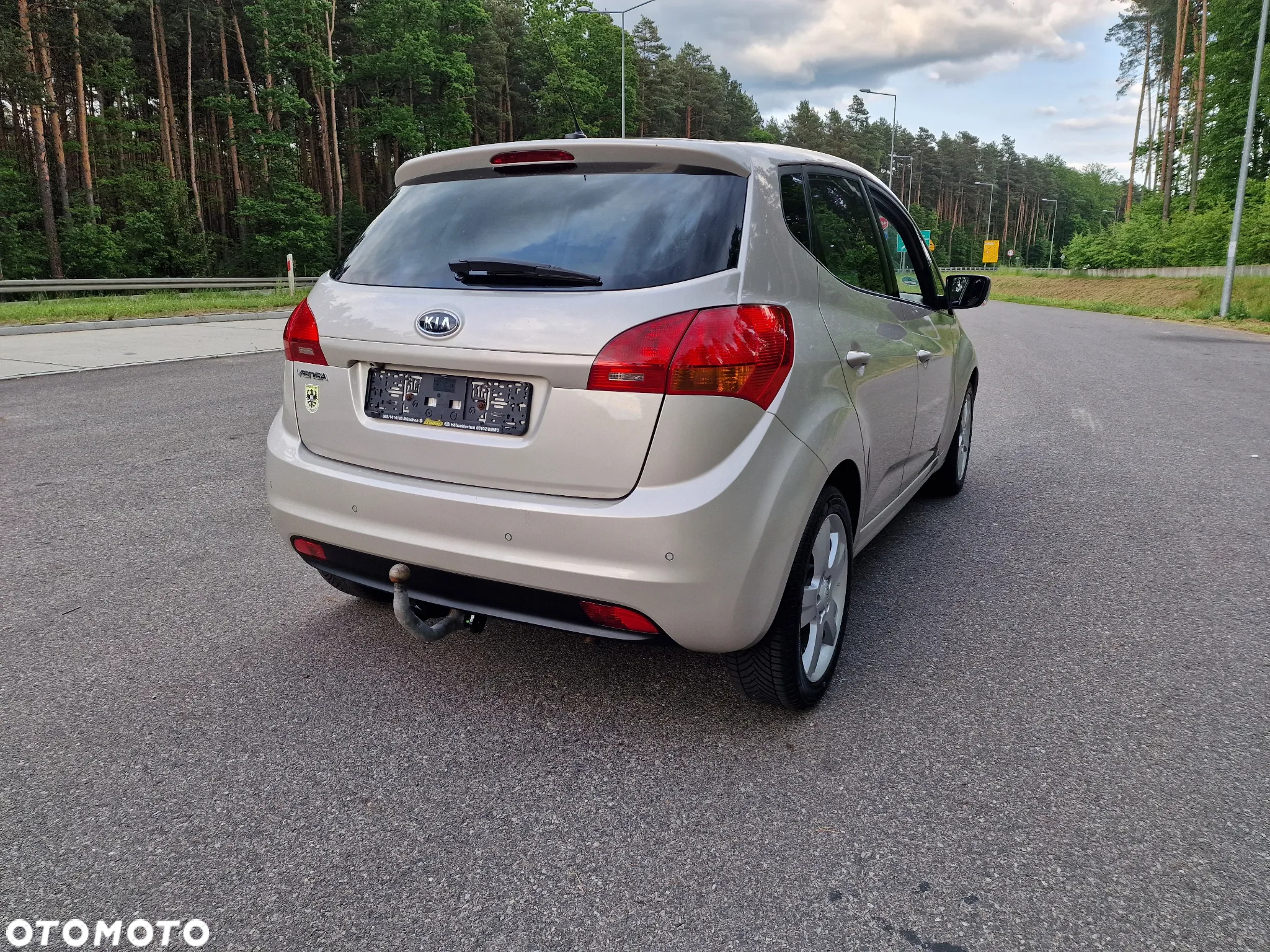 Kia Venga 1.6 CVVT Automatik Edition 7 - 4