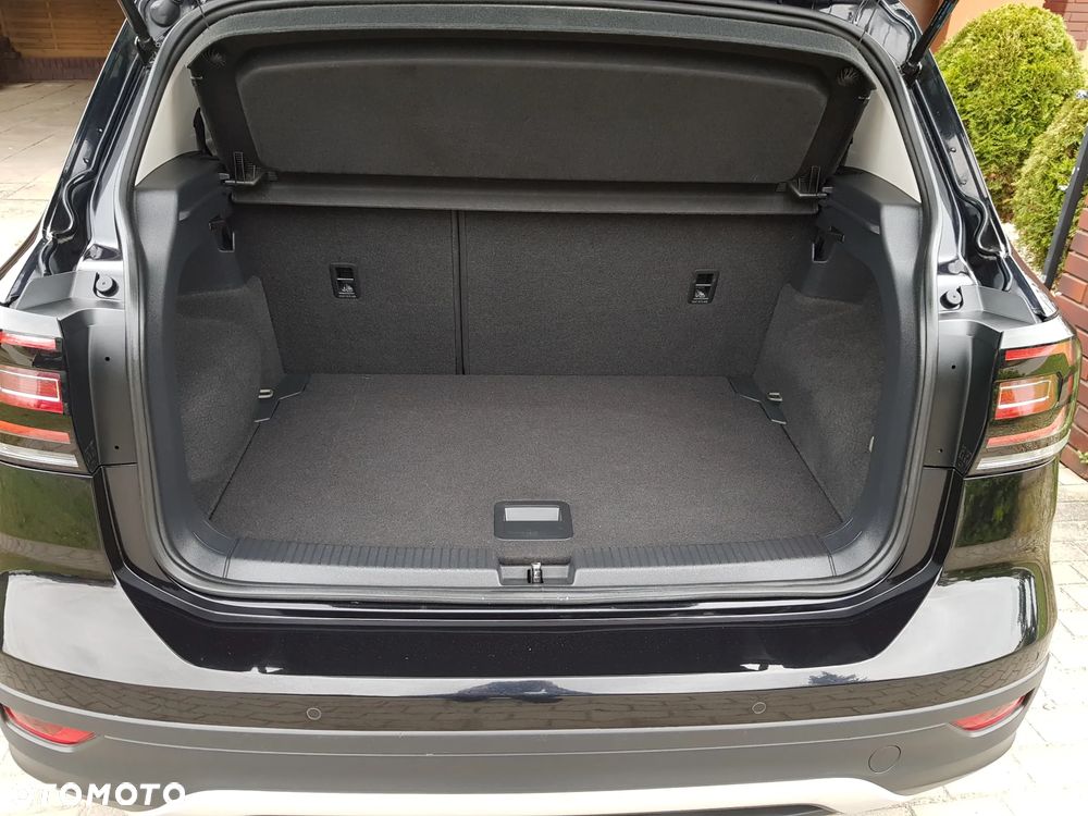 Volkswagen T-Cross 1.0 TSI Style DSG - 40
