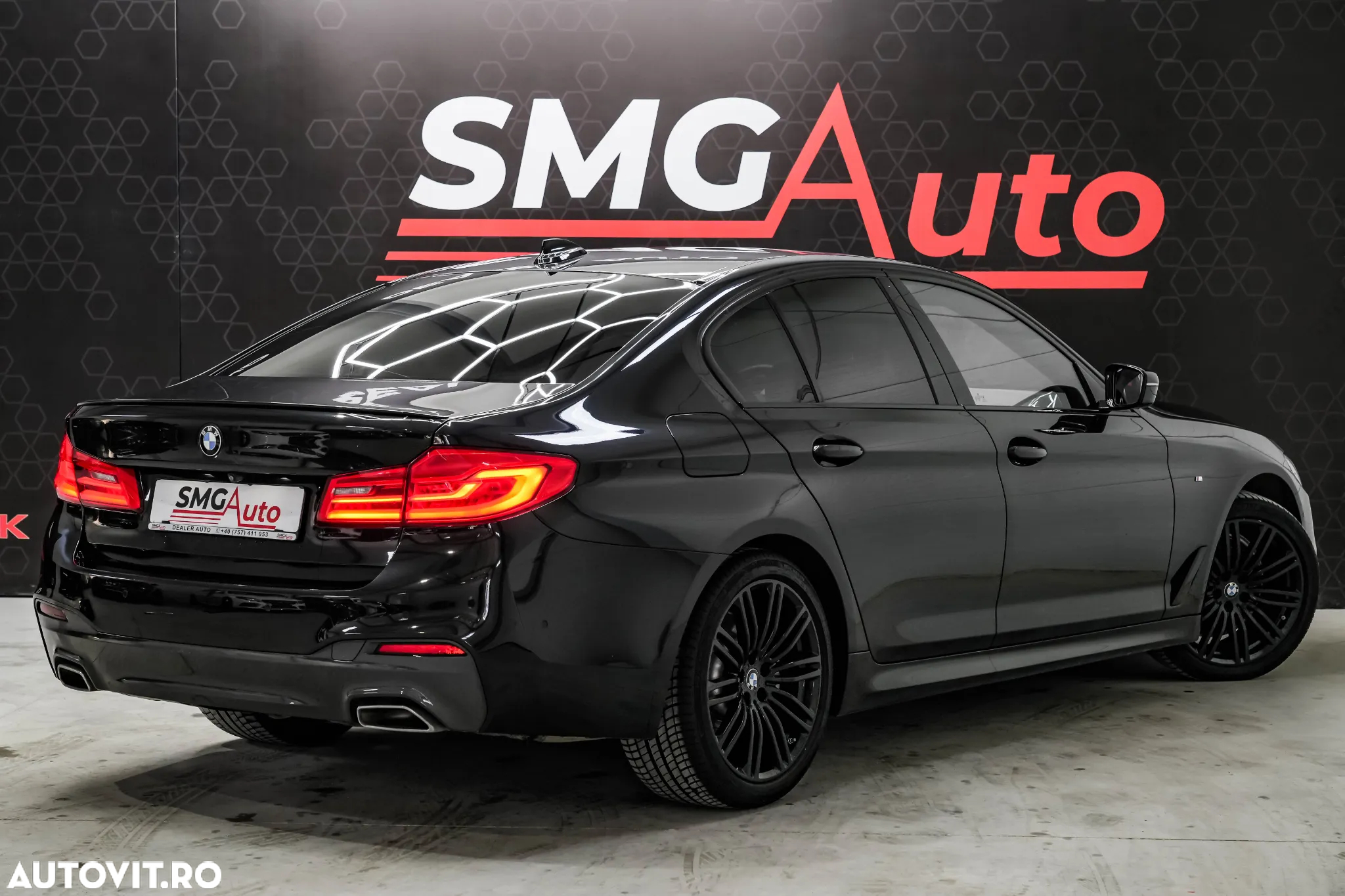 BMW Seria 5 520i AT - 5