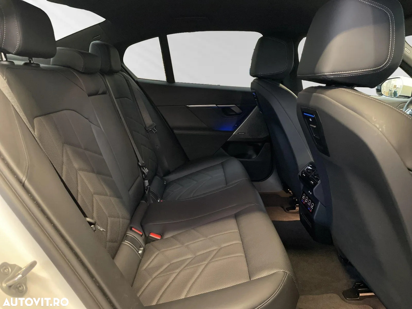 BMW Seria 5 520d xDrive AT MHEV - 13