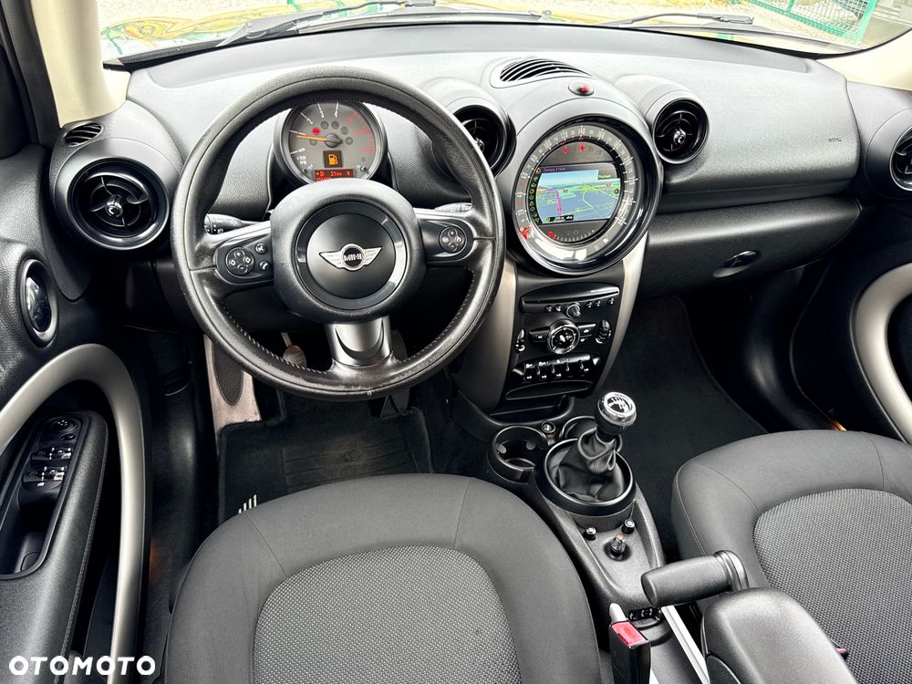MINI Countryman Cooper D EU6 - 13
