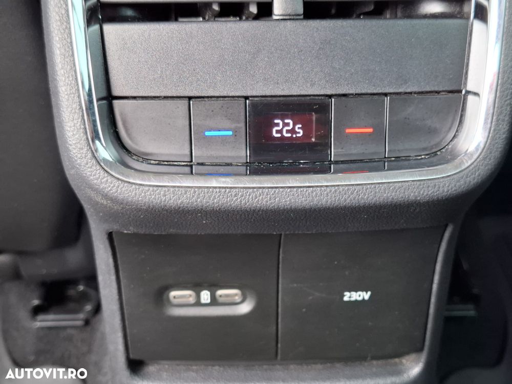 Skoda Octavia 2.0 TDI DSG Style - 40