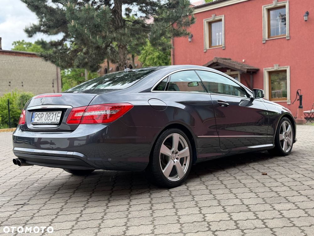 Mercedes-Benz Klasa E 200 BlueEFFICIENCY 7G-TRONIC Avantgarde - 5