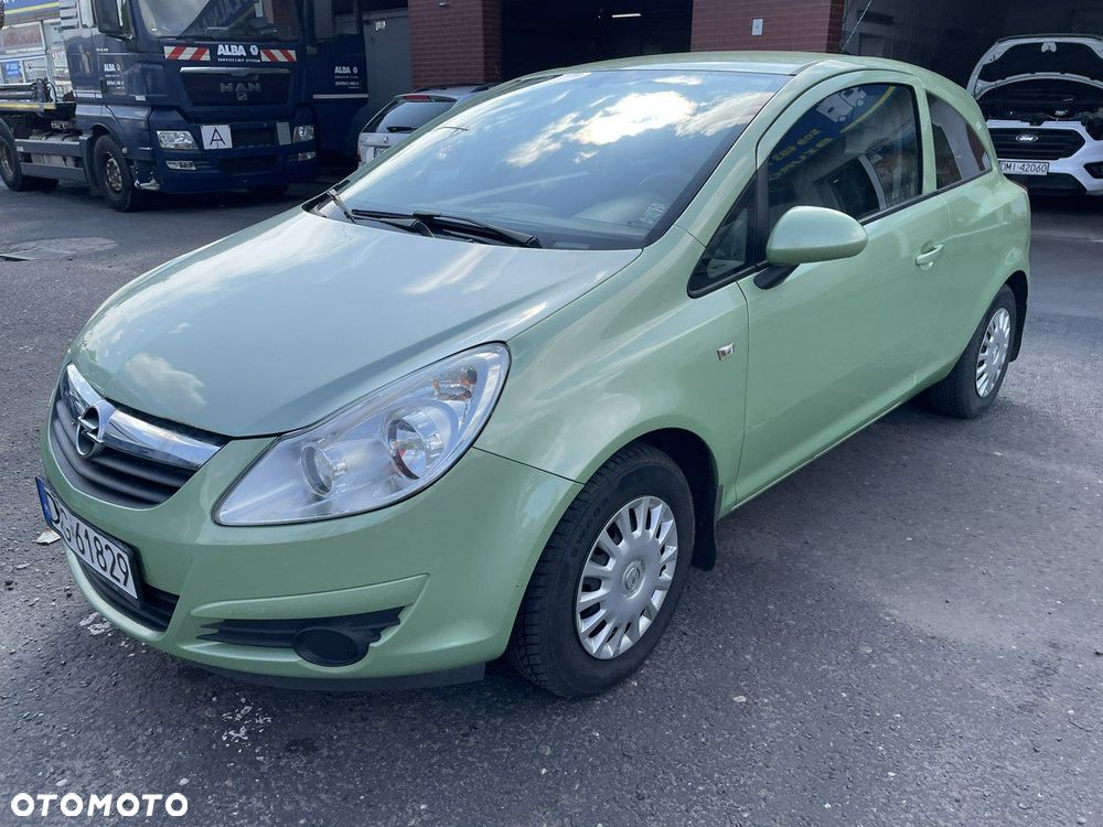Opel Corsa - 1