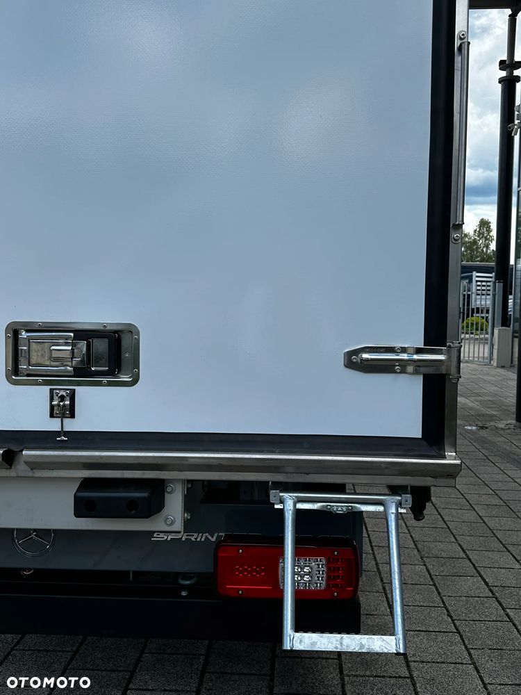 Mercedes-Benz Sprinter - 36