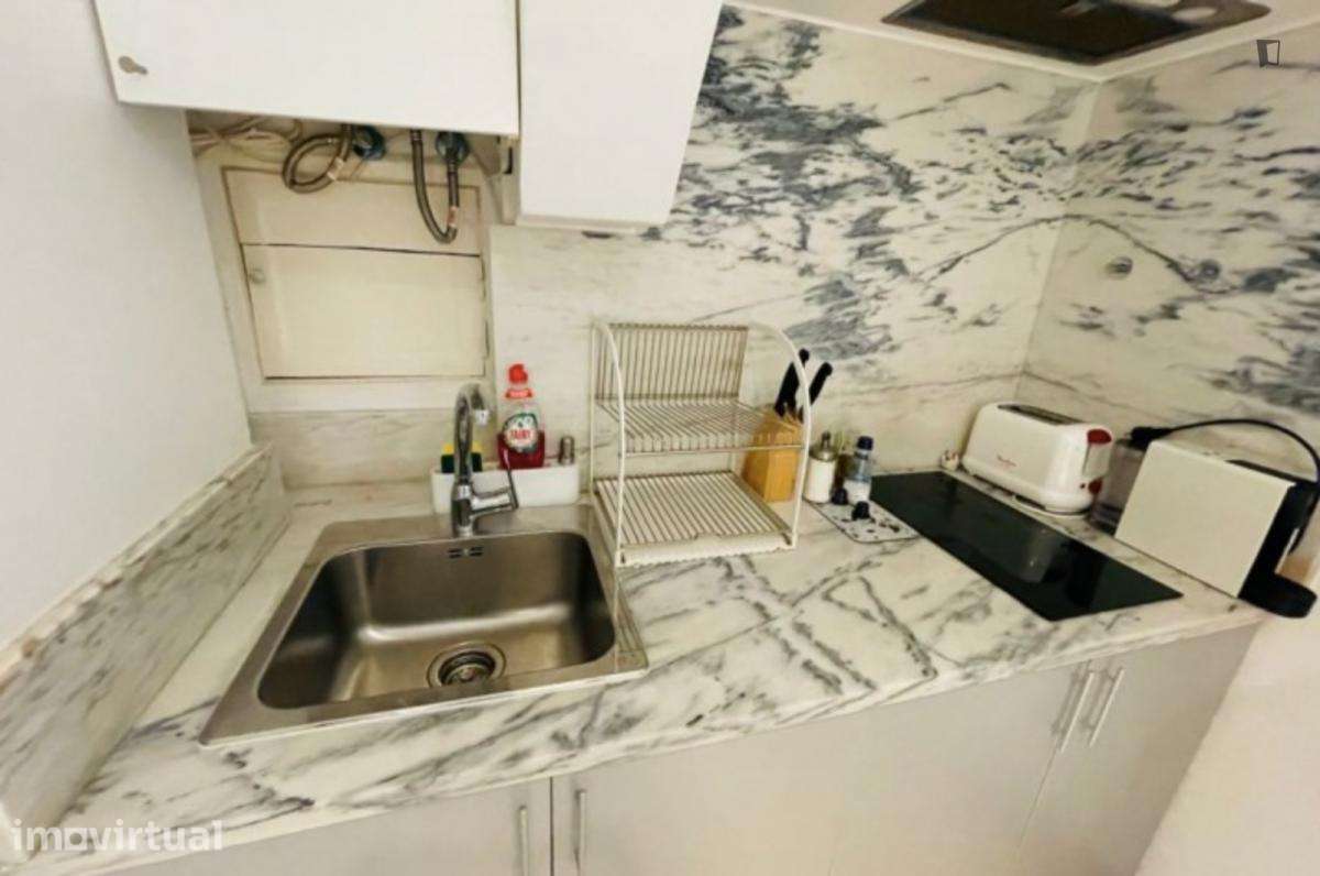 Apartamento com 1 quartos - localizado em Bairro Alto Lisbon - Grande imagem: 4/12