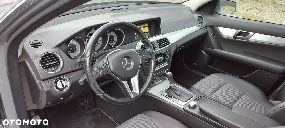 Mercedes-Benz Klasa C - 35