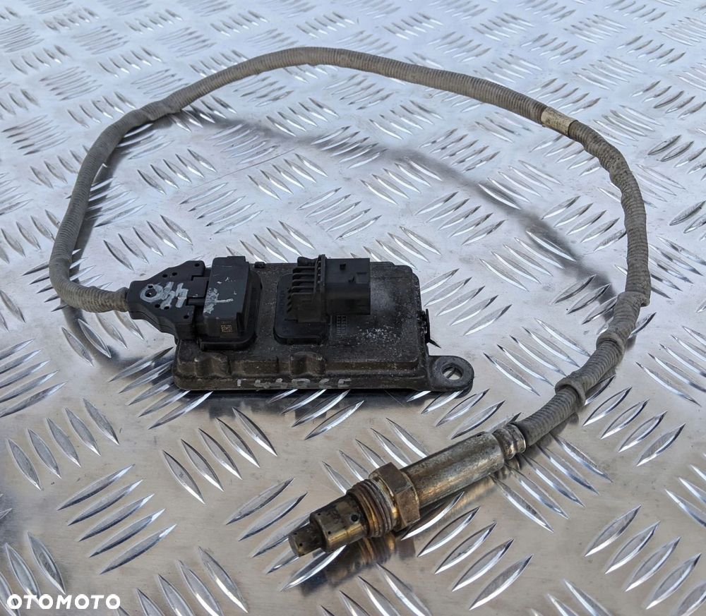 DAF XF 106 EURO 6 CZUJNIK SENSOR NOX - 1