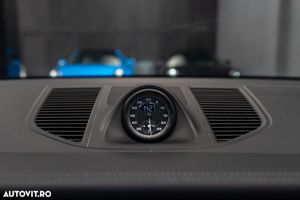 Porsche Macan - 21