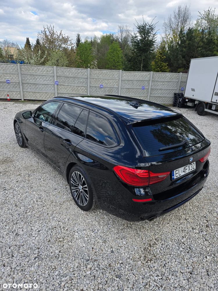 BMW Seria 5 520d Sport Line sport - 5