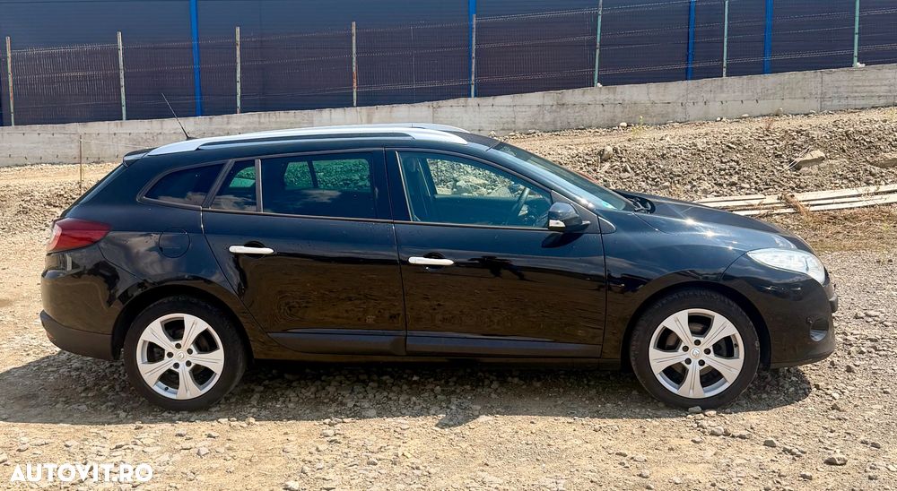 Renault Megane 1.5 dCi Dynamique - 4