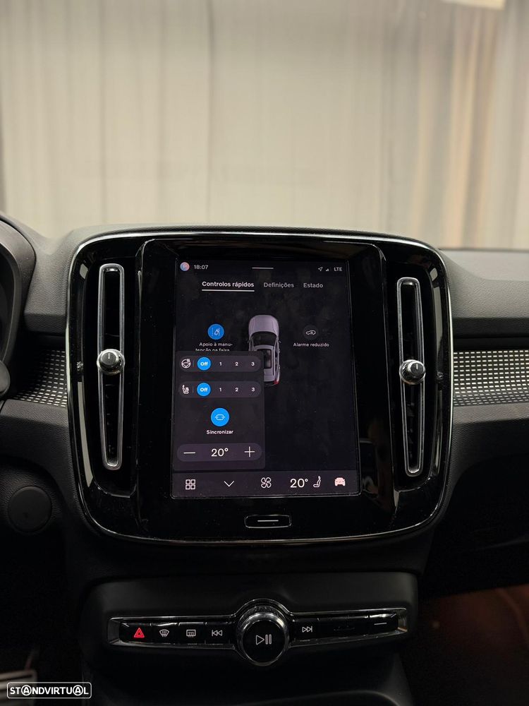 Volvo XC 40 Recharge Plus - 15