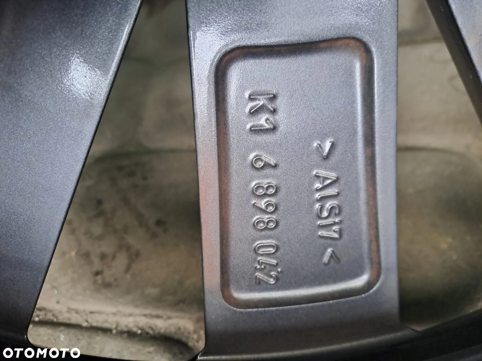 FELGA BMW X1 F48 X2 F39 INDIVIDUAL 8x20 ET46 5x112 6898042 STYLING869 - 2