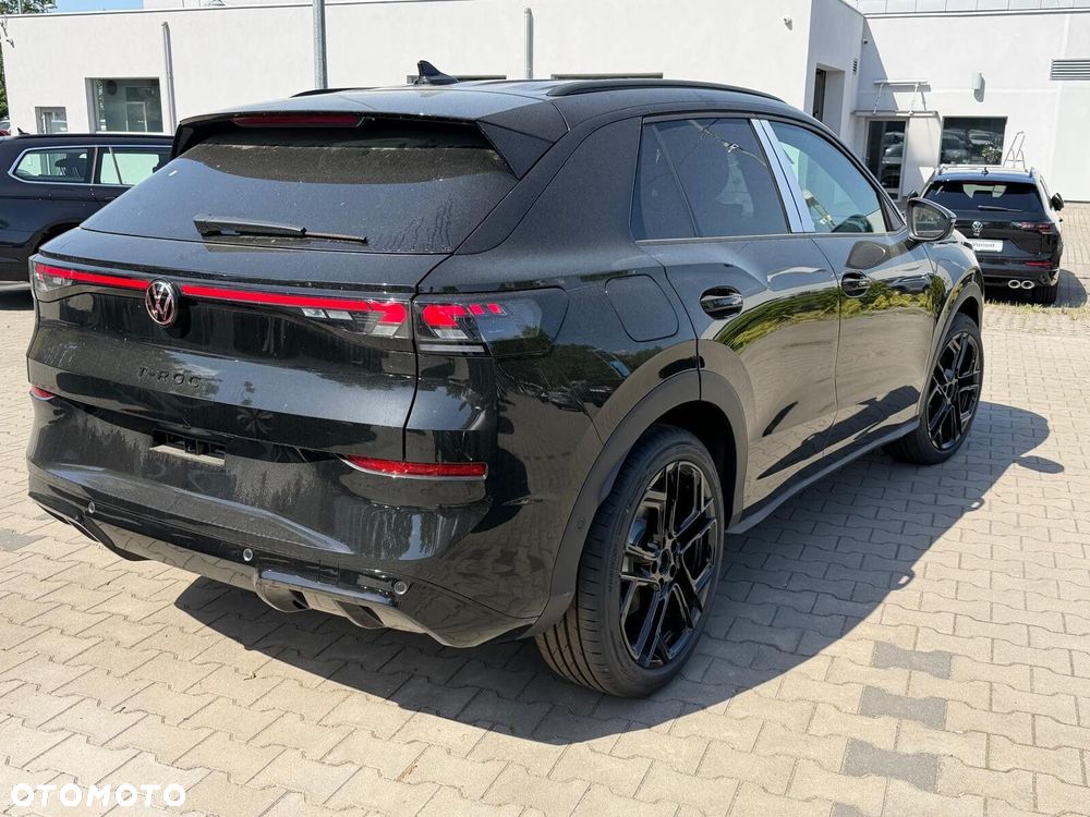 Volkswagen T-Roc - 3