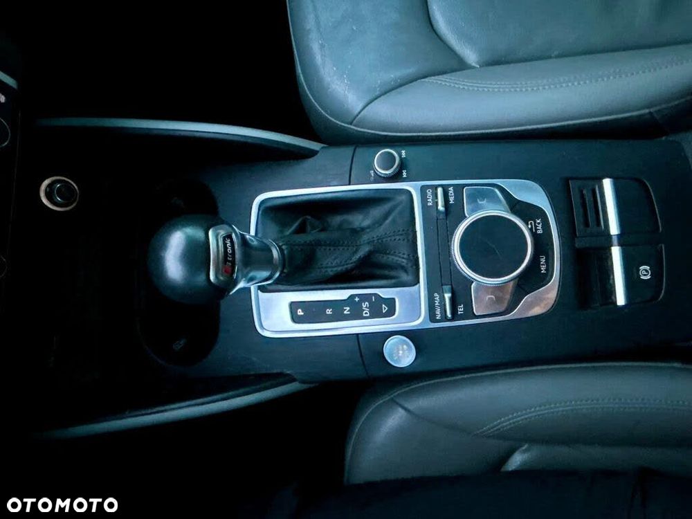 Audi A3 Sportback 2.0 TFSI quattro S tronic Ambiente - 15