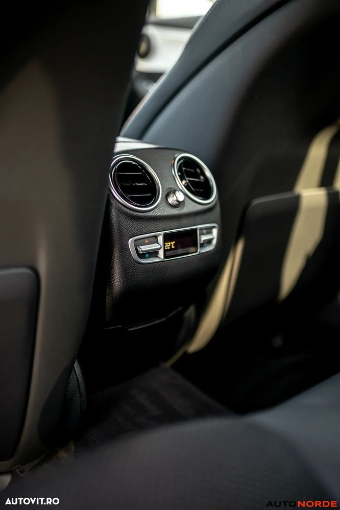 Mercedes-Benz GLC - 40
