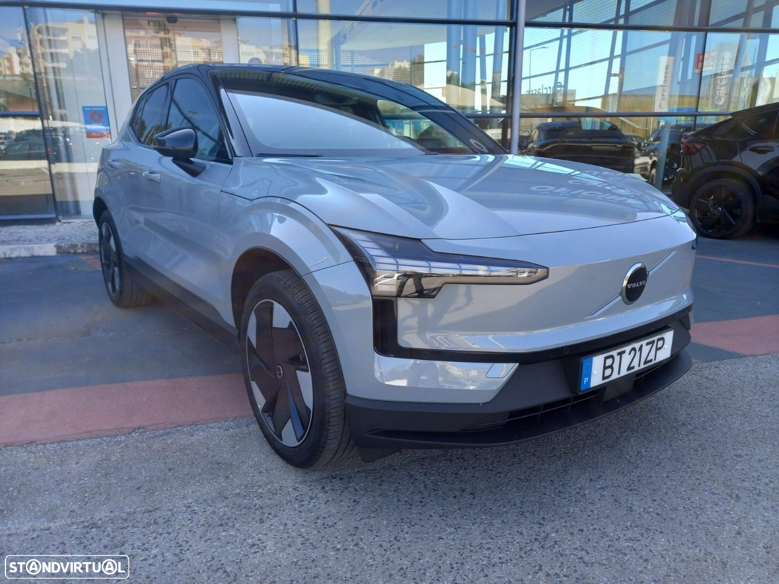 Volvo EX30 69 kWh Single Motor Extended Range Plus - 7