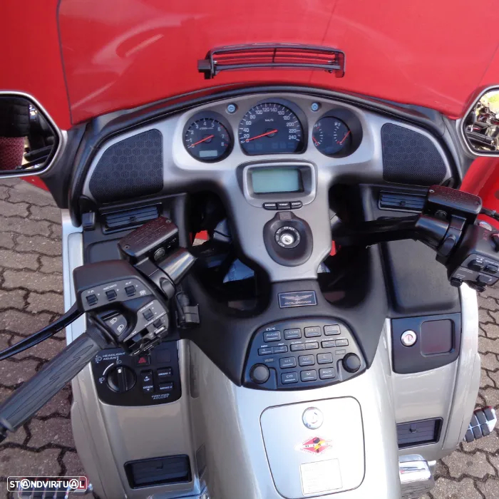 Honda Goldwing 1800 - 8