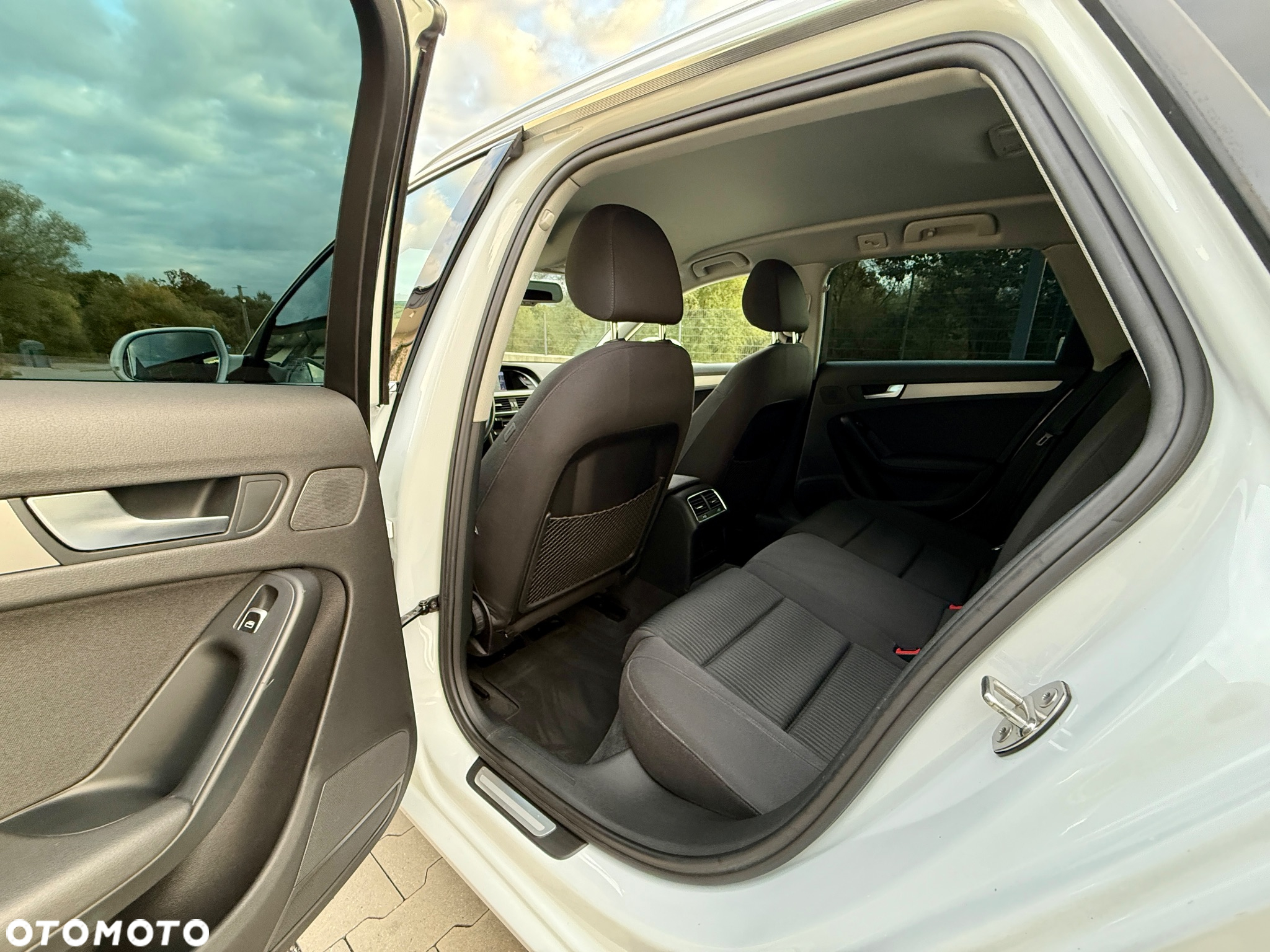 Audi A4 Avant 2.0 TDI - 18