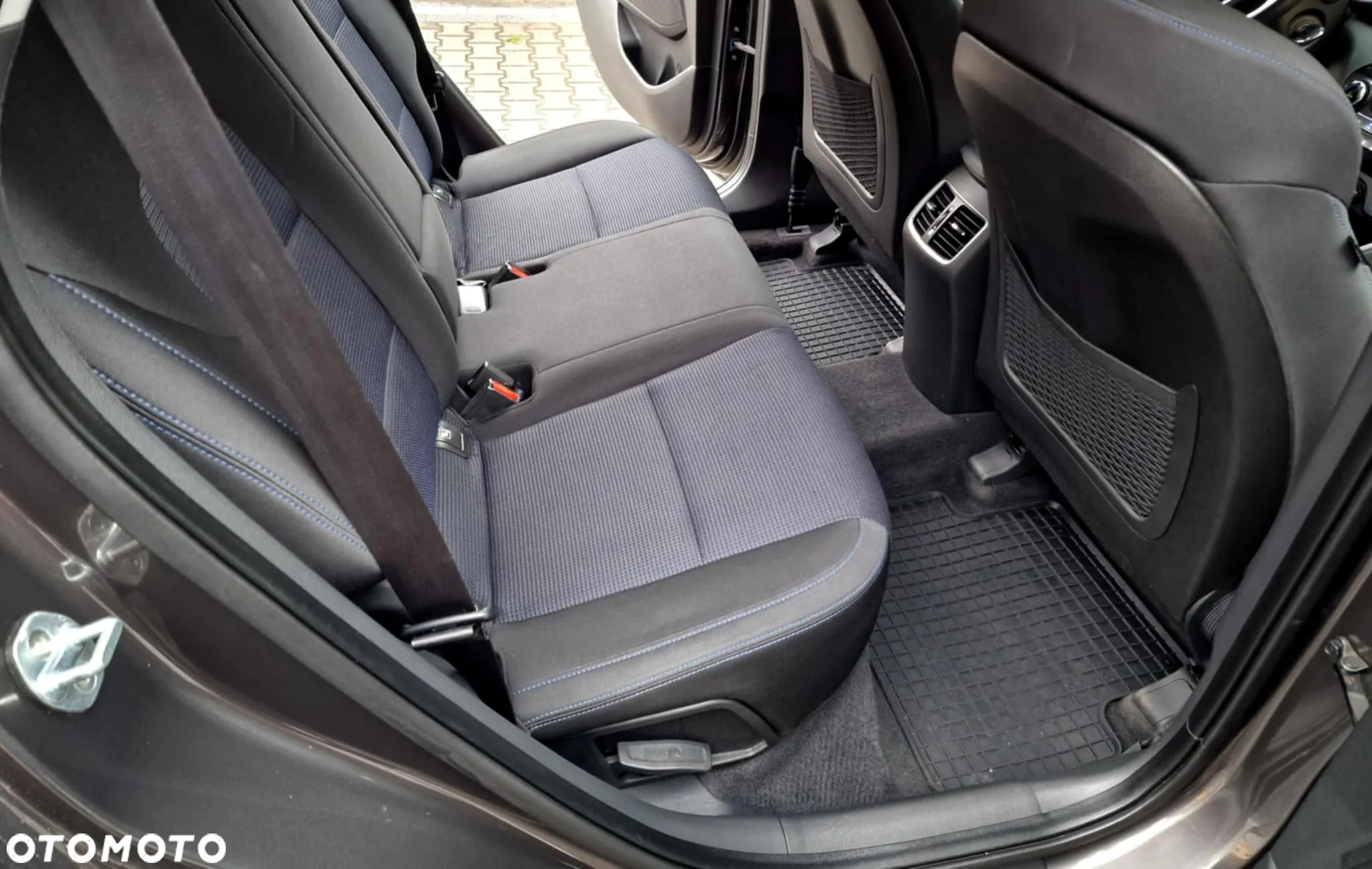 Hyundai Tucson 1.6 GDI BlueDrive Comfort 2WD - 18