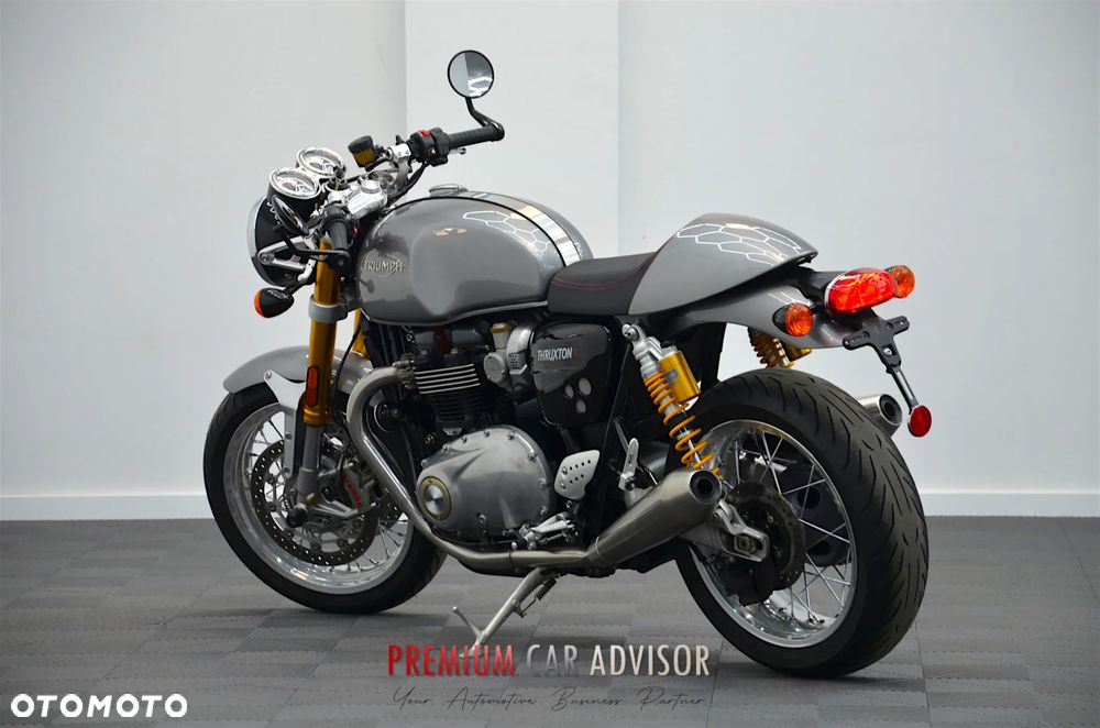 Triumph Thruxton - 7