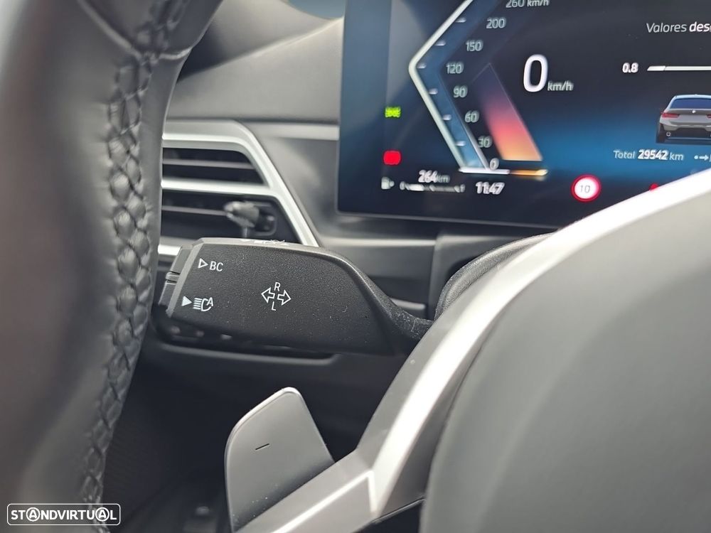 BMW 320 d Pack Desportivo M Pro Auto - 20