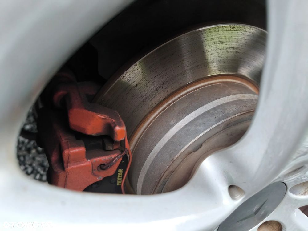 Mercedes-Benz Klasa C 180 T Kompressor Avantgarde - 37