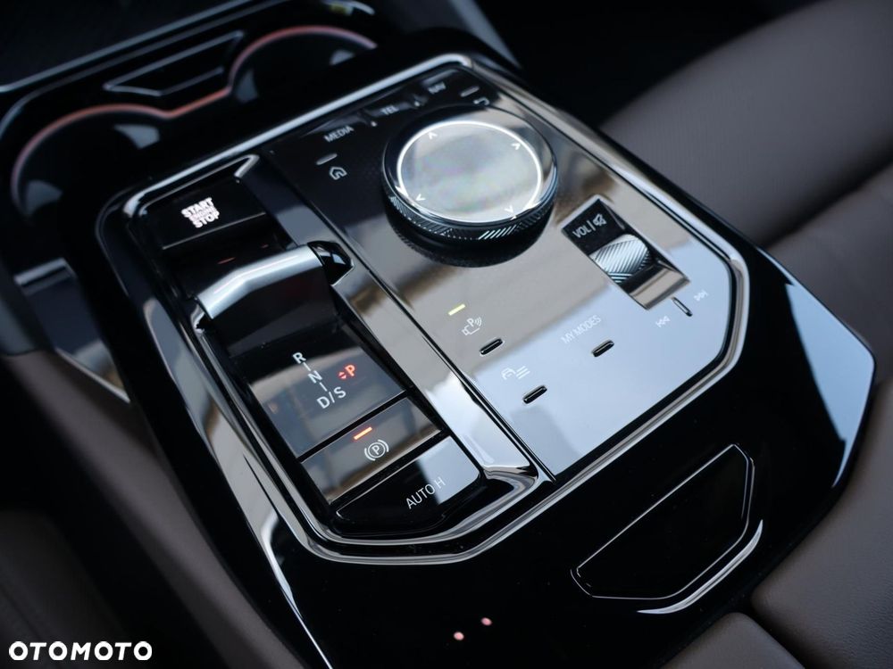 BMW Seria 5 - 13