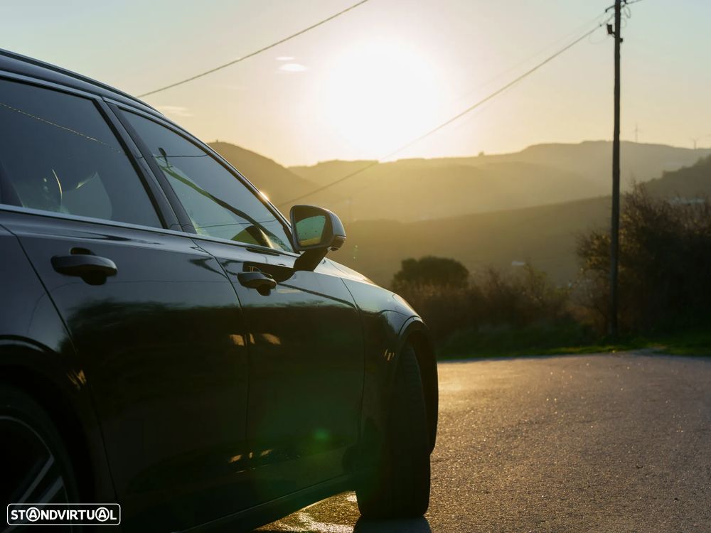 Volvo V90 2.0 D4 Momentum Geartronic - 12