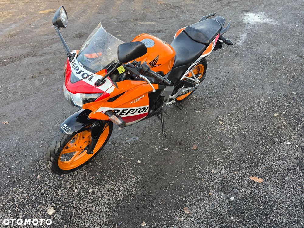 Honda CBR - 1