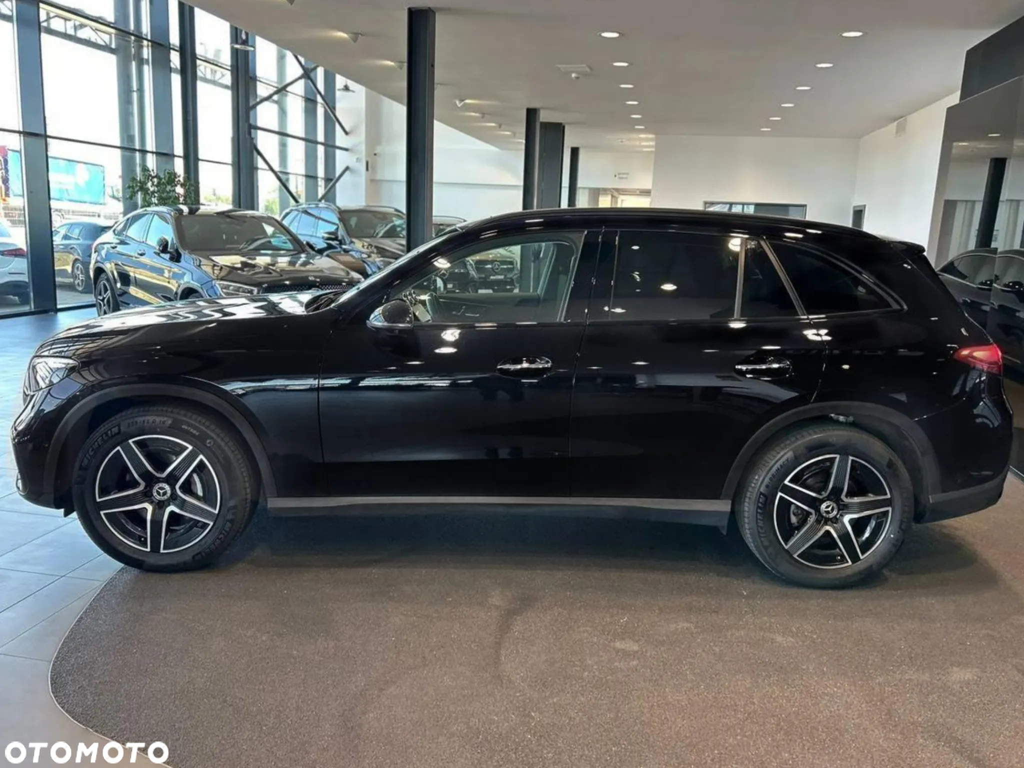 Mercedes-Benz GLC - 2