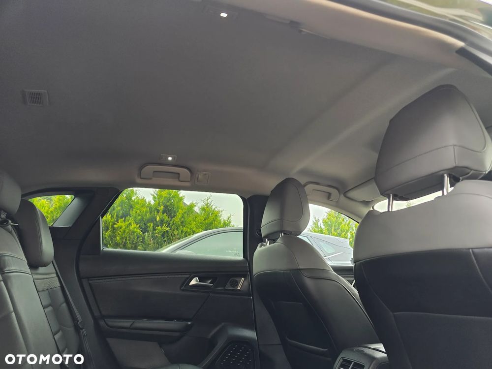 Citroën C5X 1.6 PHEV 225 Plus EAT8 - 25