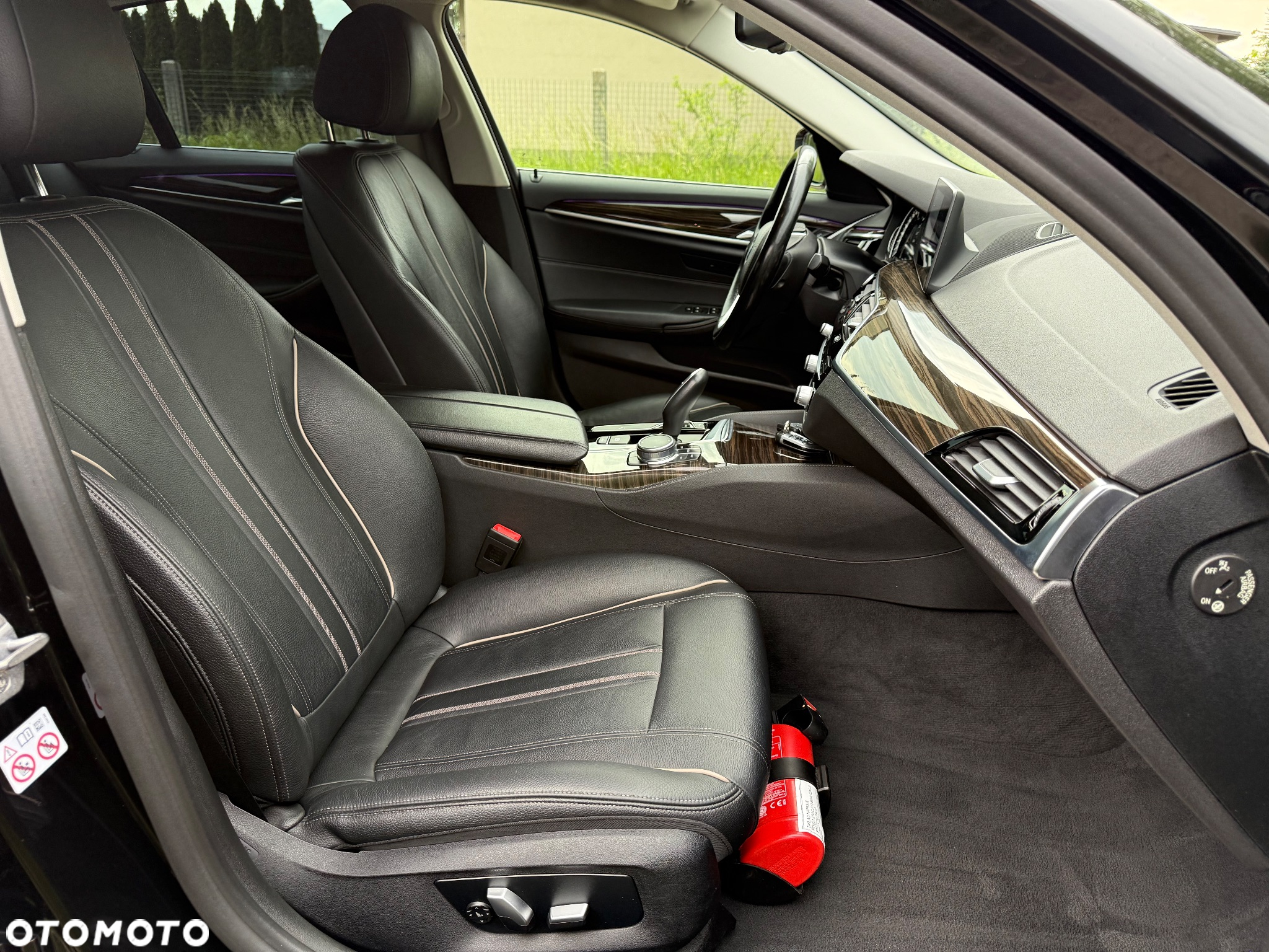 BMW Seria 5 530d xDrive Luxury Line - 37