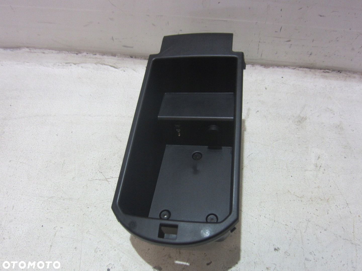 BMW X3 F25 F26 X4 SCHOWEK PODŁOKIETNIKA 51169184500 TUNEL 9184500 AUX USB - 1