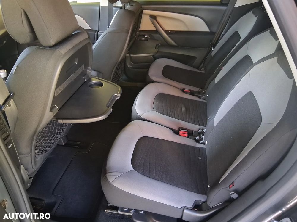 Citroën C4 Picasso 1.6 e-HDI Intensive - 9