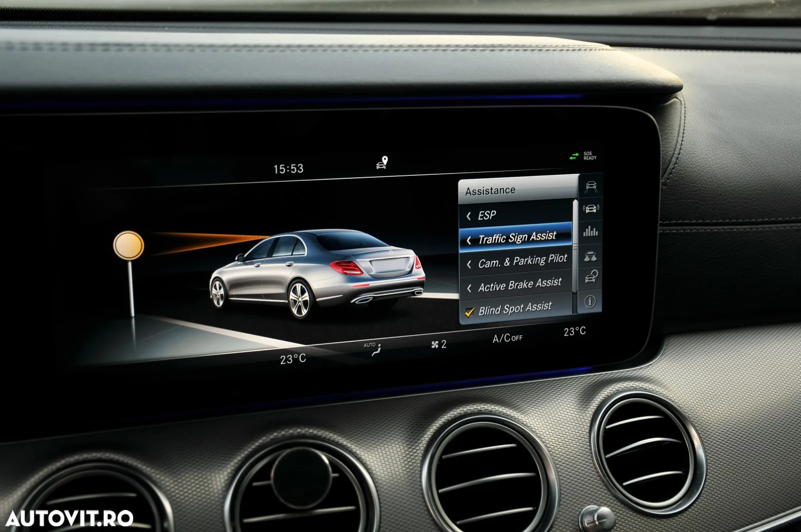 Mercedes-Benz E 220 d 4Matic 9G-TRONIC AMG Line - 27