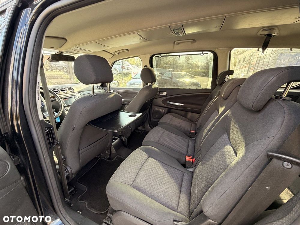 Ford Galaxy - 7
